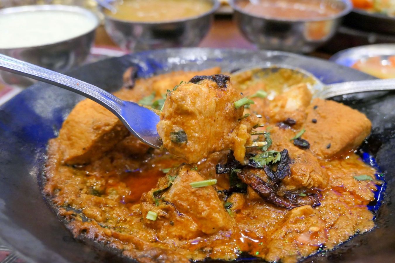 Aprovecha tu visita a Londres para disfrutar de lo mejor de la comida india, aprovechando la amplia y variada oferta de establecimientos que la preparan | Gastronomadistas.